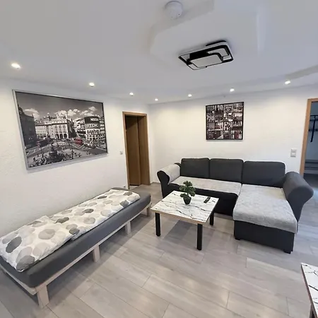 Apartment Istrefi *